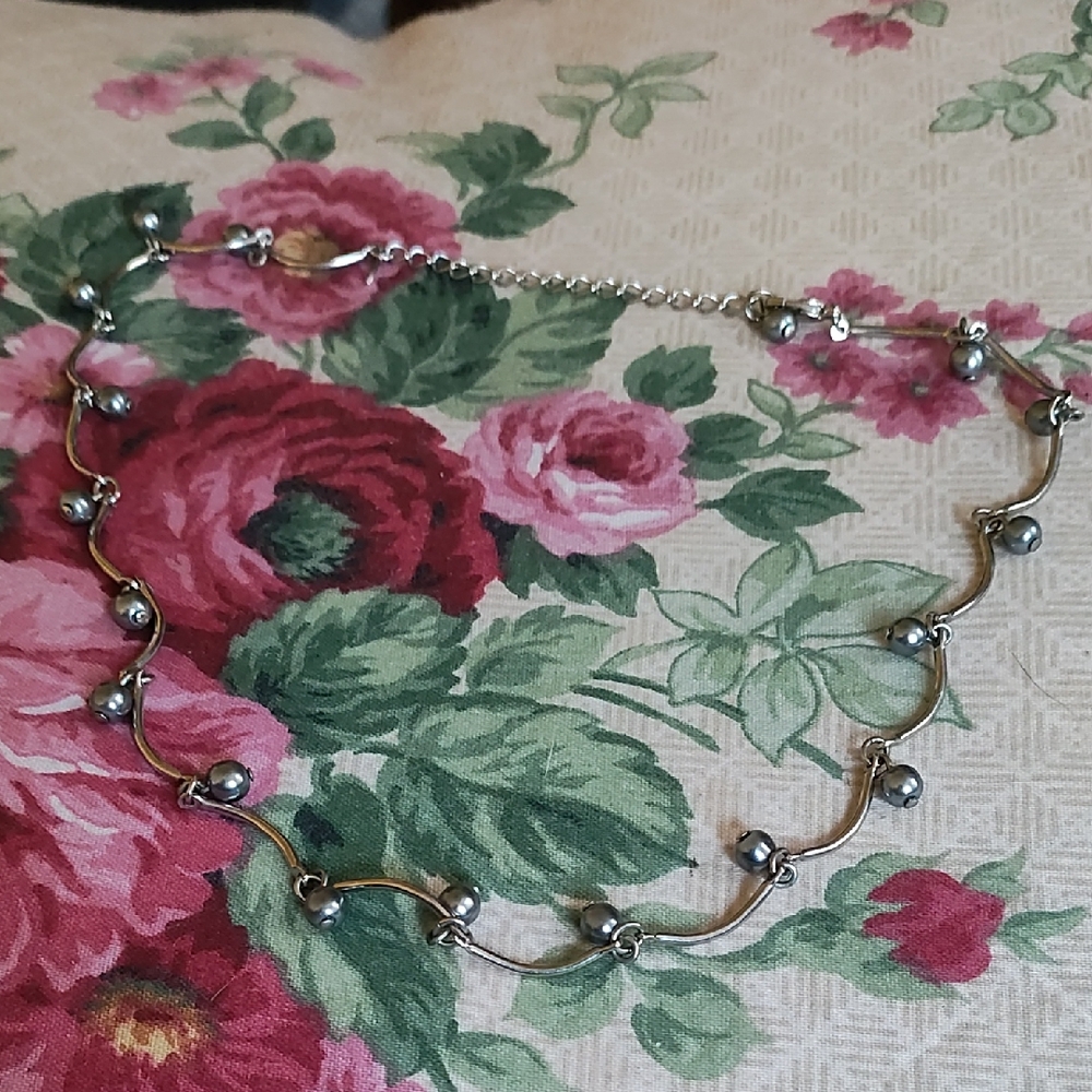 Elegant Silver Necklace with Beaded Accents